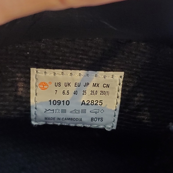 Men's Boots - Picture 6 of 6